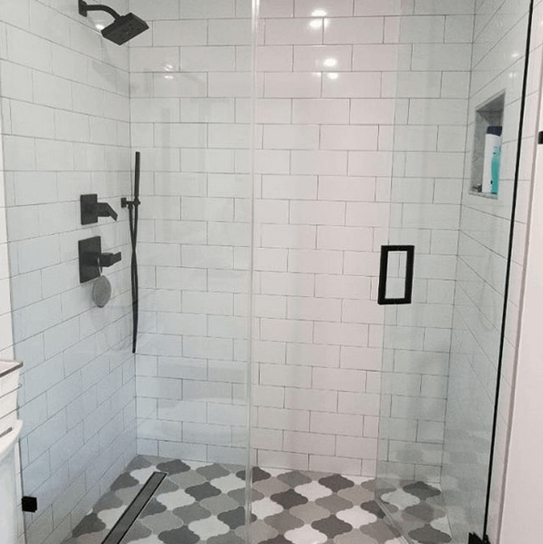 Bathroom remodeling with high gloss porcelain