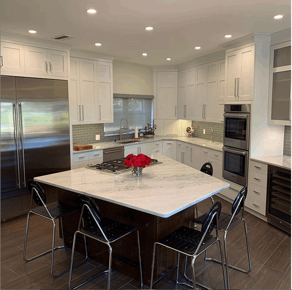 Modern kitchen, lighting and flooring